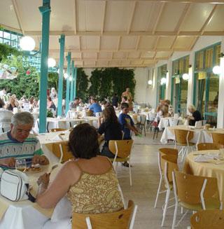 TROPIC APART HOTEL