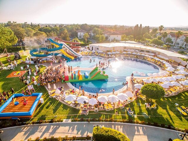 SALAMİS BAY CONTİ HOTEL & CASİNO