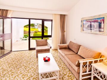 The Olive Tree Hotel