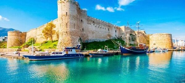 YILBAŞI KIBRIS 2026 SANATÇILI OTELLER