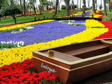 LALE VE ERGUVAN ZAMANI İSTANBUL TURU