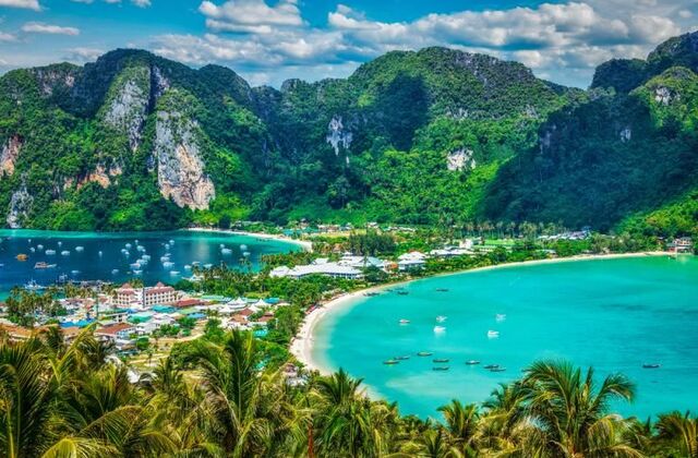 PHUKET SINGAPUR BALI