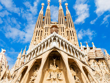 RAMAZAN BAYRAMINA ÖZEL KEŞİF DOLU BÜYÜK İSPANYA & ENDÜLÜS (ANTALYA HARAKETLİ)